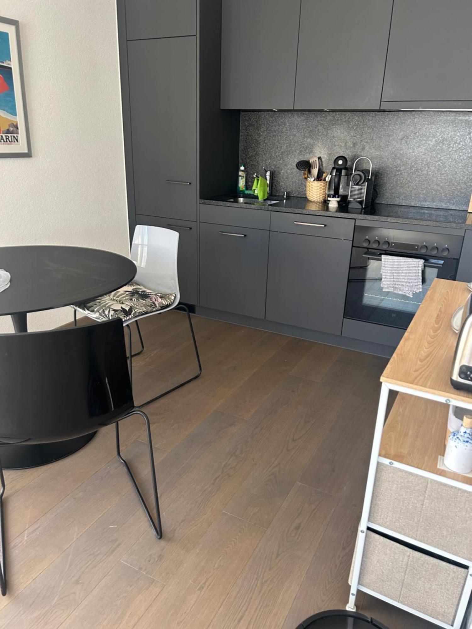 Cozy Home In Zurich Bagian luar foto
